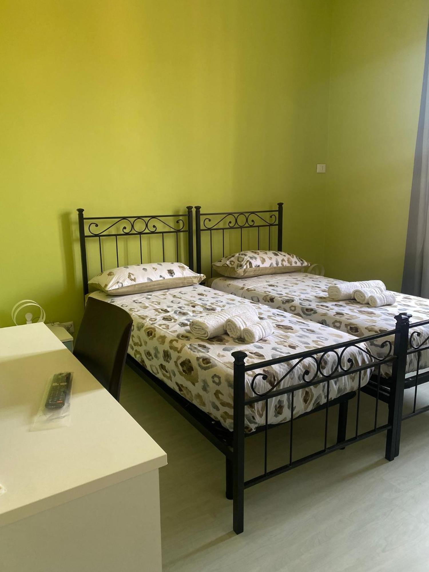 Marico Affittacamere Via Talarico Civico 3 ซาแลร์โน ภายนอก รูปภาพ